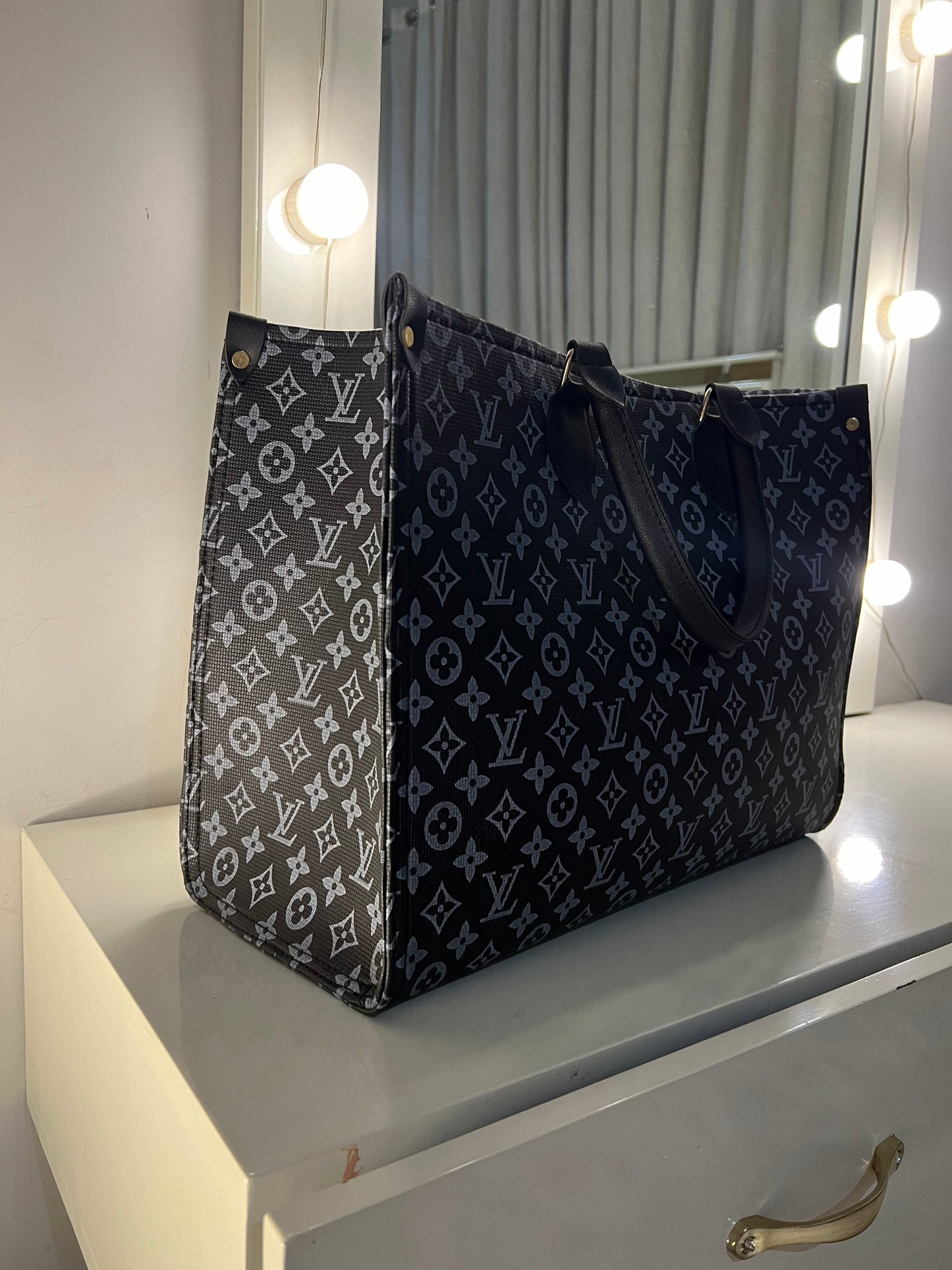 Taco Tote Black