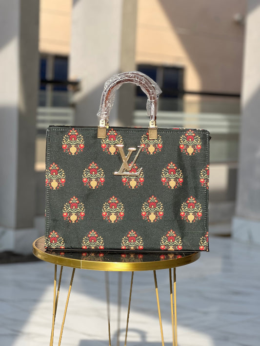LV bottle green
